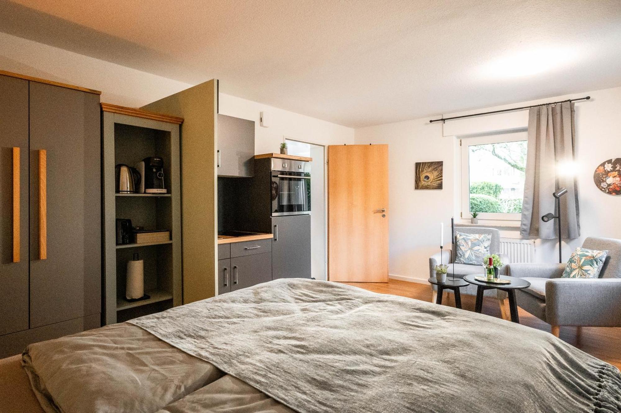 Apartment Ostersiek- Privater Eingang Mit Eigener Terrasse Bad Salzuflen Buitenkant foto